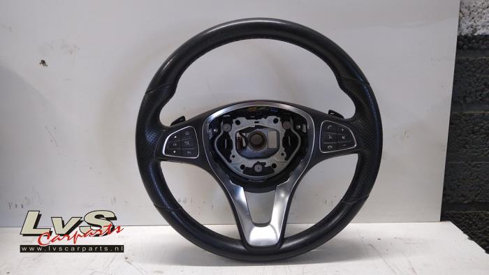 Mercedes C-Klasse Steering wheel