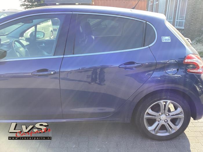 Peugeot 208 Portière 4portes arrière gauche