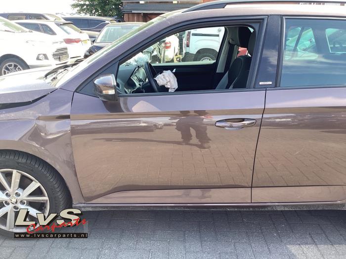 Skoda Fabia Portier 4Deurs links-voor