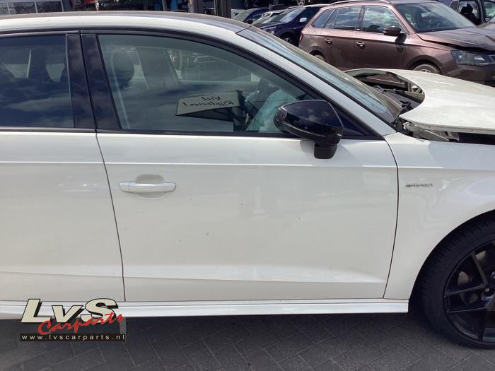 Audi A3 Portier 4Deurs rechts-voor