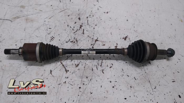 Volkswagen UP Arbre de transmission avant gauche