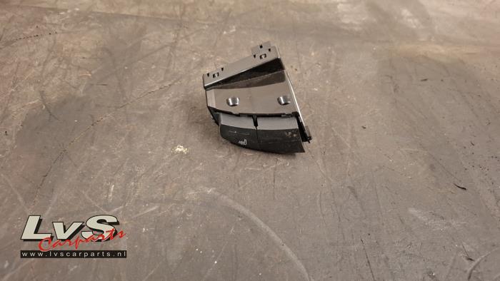 Fiat 500X Sitzheizung Schalter