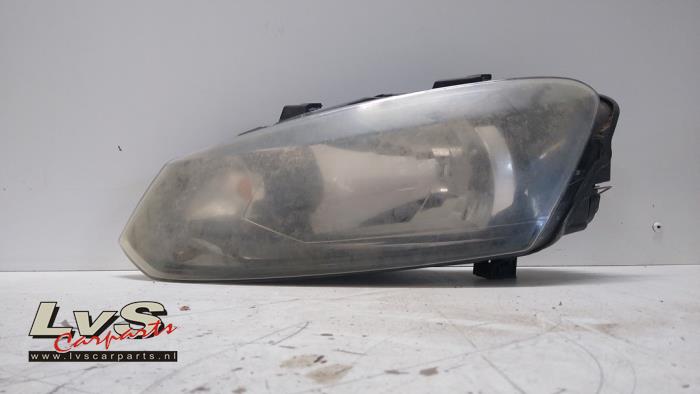 Volkswagen Polo Headlight, left