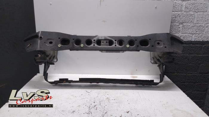 Ford Focus Bumperframe voor