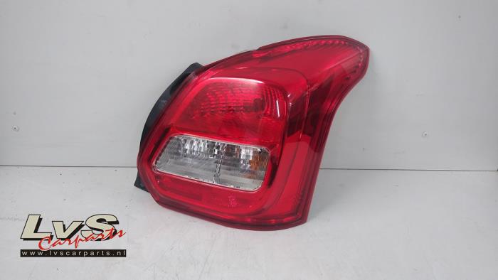 Suzuki Swift Feu arrière droit