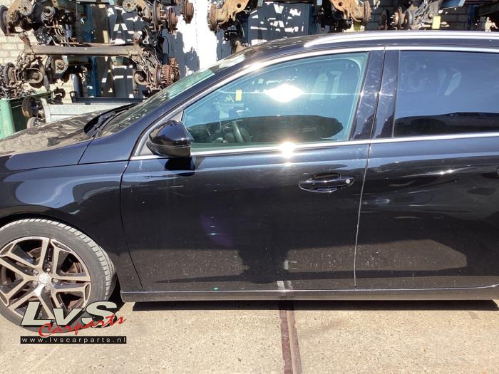 Peugeot 308 Portière 4portes avant gauche