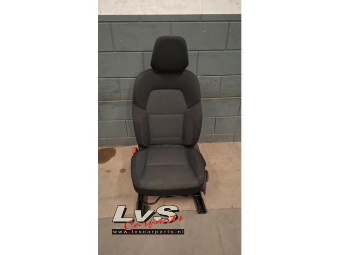 Renault Clio Seat, left