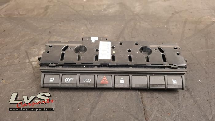 Renault Clio Panic lighting switch