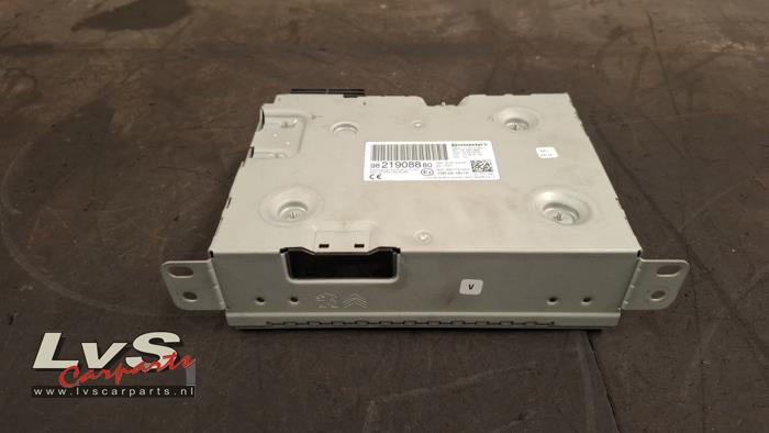 Opel Crossland X Multi-media control unit