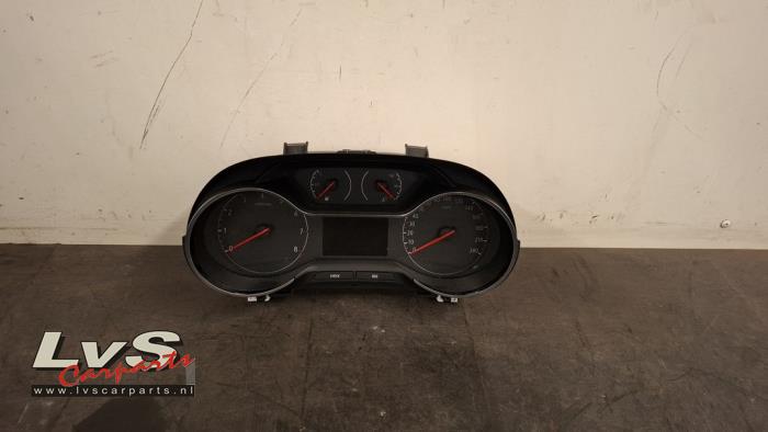 Opel Crossland X Odometer KM