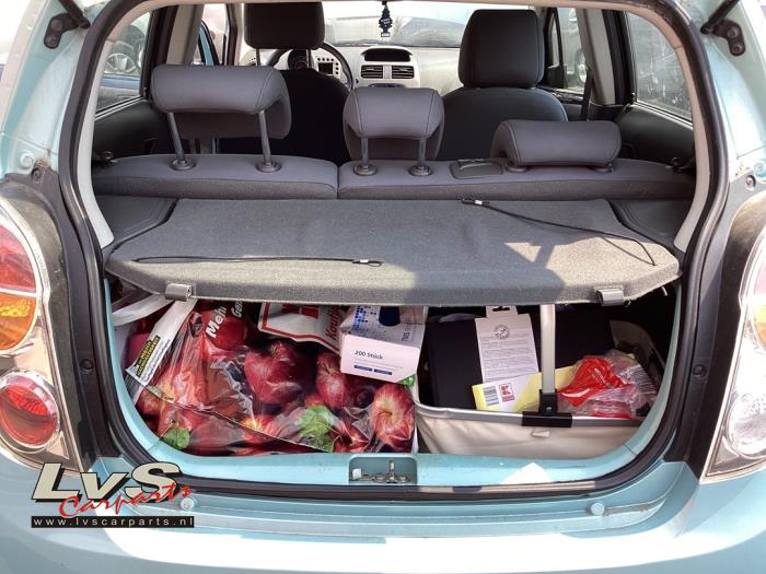 Chevrolet Spark Hoedenplank