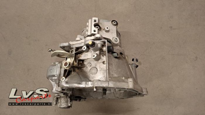 Peugeot 2008 Gearbox
