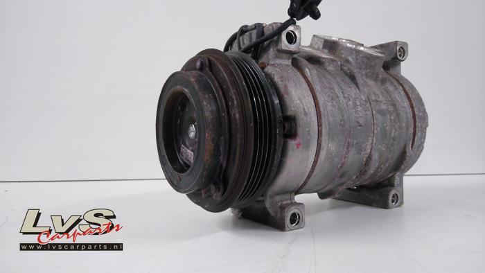 Gebruikte Pomp Airco Iveco New Daily VI 35C18,35S18,40C18,50C18,60C18,65C18,70C18 Prijs € 60,50 Inclusief btw aangeboden door LvS Carparts