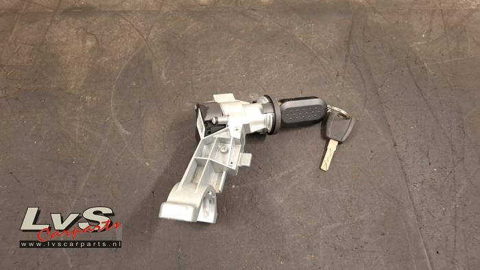 Iveco New Daily Ignition lock + key