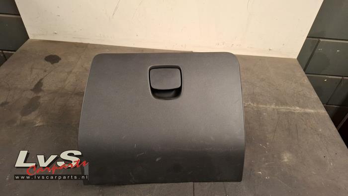 Iveco New Daily Glovebox