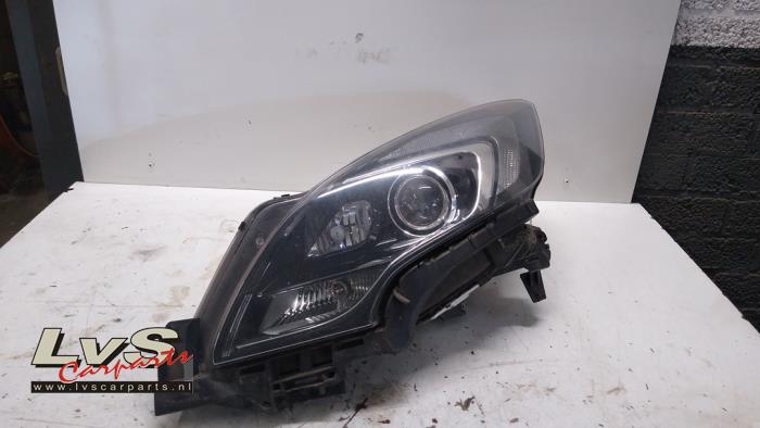 Opel Zafira Koplamp links