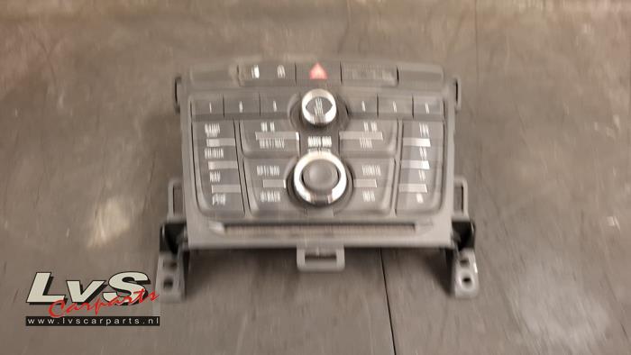 Opel Zafira Radio control panel