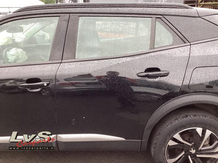 Peugeot 2008 Rear door 4-door, left