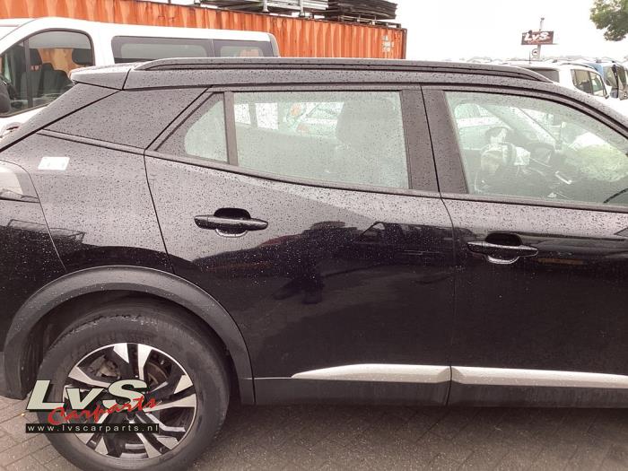 Peugeot 2008 Rear door 4-door, right