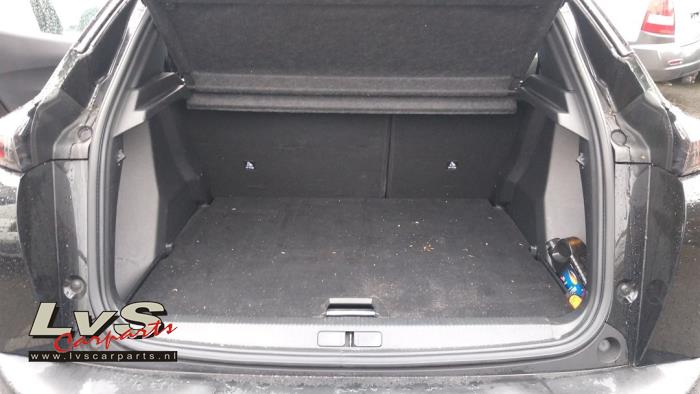 Peugeot 2008 Hoedenplank