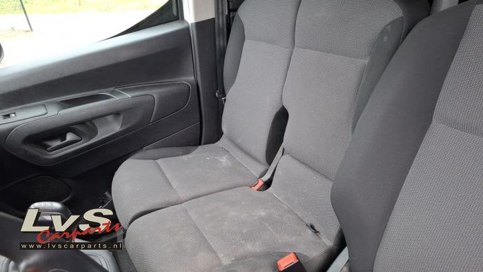 Citroen Berlingo Banquette avant droit