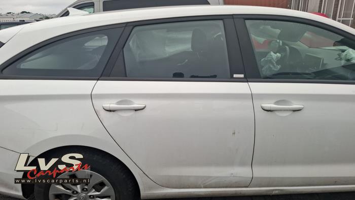 Hyundai I30 Portière 4portes arrière droite