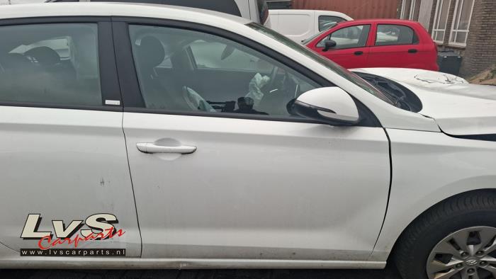 Hyundai I30 Portière 4portes avant droite