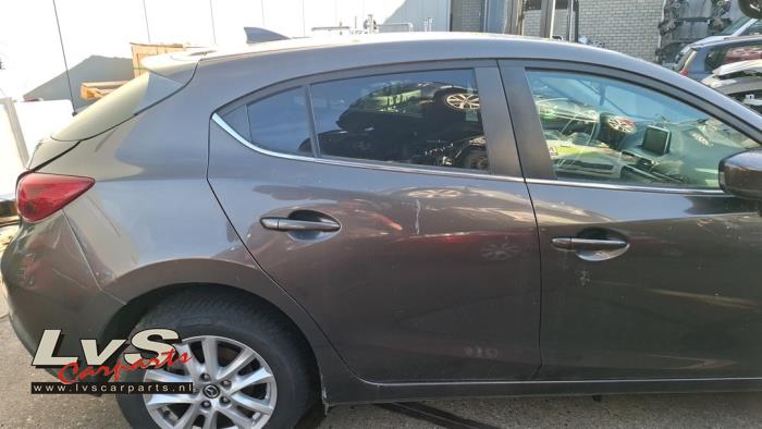 Mazda 3 Portier 4Deurs rechts-achter
