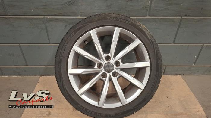 Volkswagen Polo Velg + Band