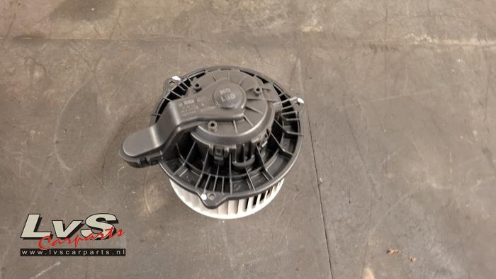 Kia Ceed Kachel Ventilatiemotor