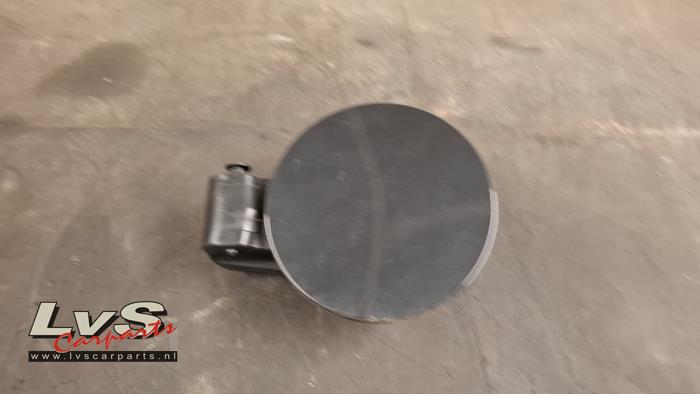 Kia Ceed Tank Klep