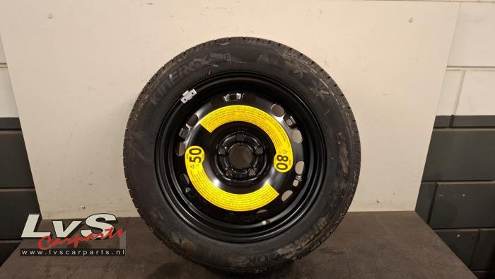 Volkswagen Polo Roue de secours
