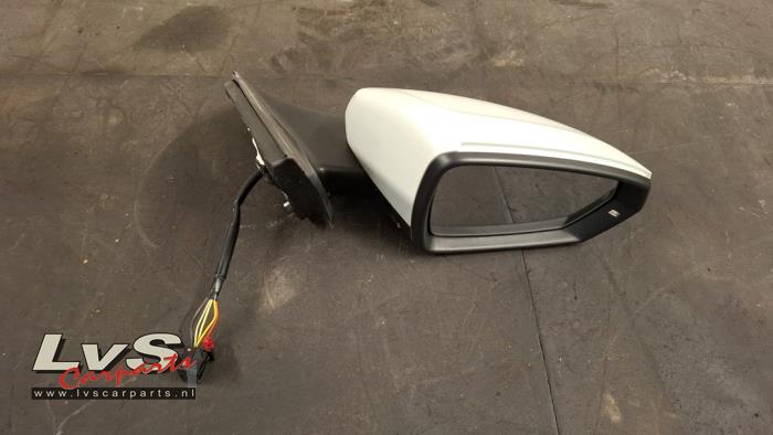 Volkswagen Polo Wing mirror, right