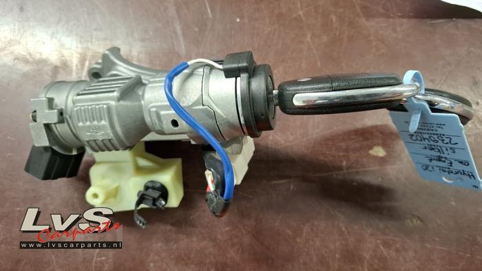 Hyundai I20 Ignition lock + key
