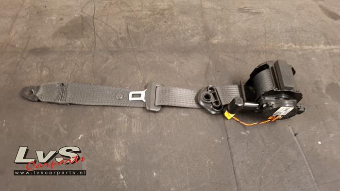 Opel Karl Gordelspanner rechts achter