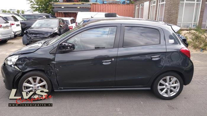 Mitsubishi Space Star Tür 4-türig links hinten