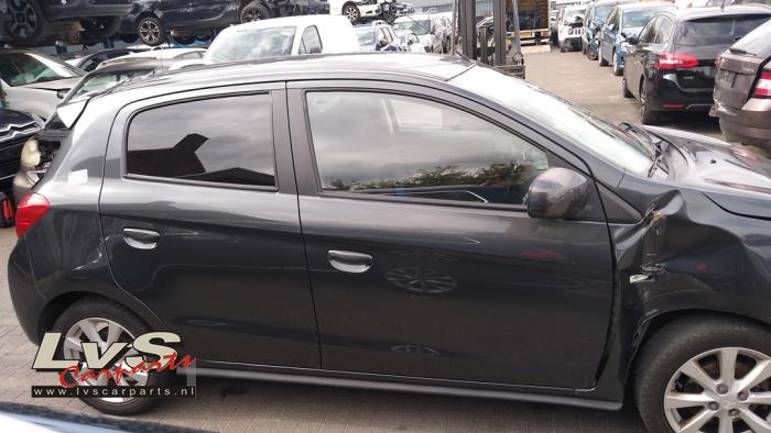 Mitsubishi Space Star Tür 4-türig rechts hinten