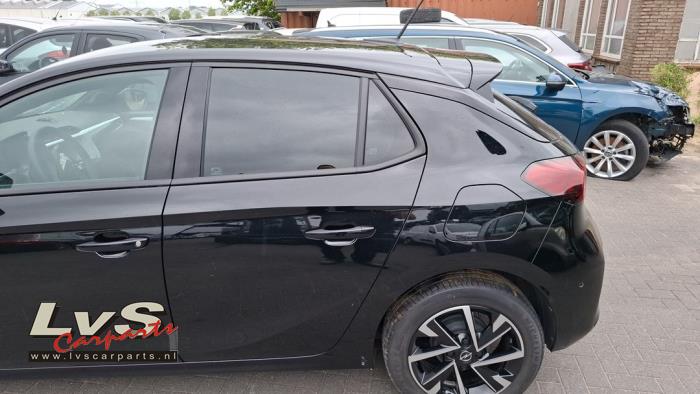 Opel Corsa Portier 4Deurs links-achter