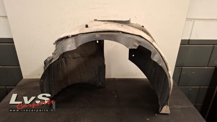 Peugeot 208 Wheel arch liner