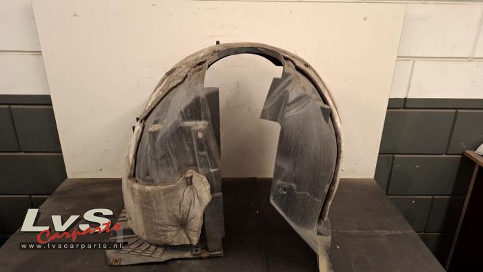 Peugeot 208 Wheel arch liner
