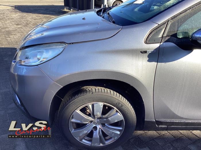 Peugeot 2008 Front wing, left