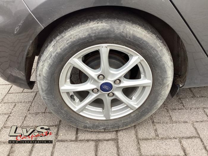 Ford Fiesta Velgen set + banden