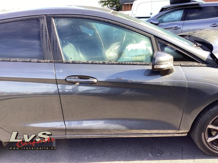 Ford Fiesta Front door 4-door, right