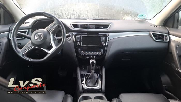 Nissan Qashqai Airbag-Set + Armaturenbrett