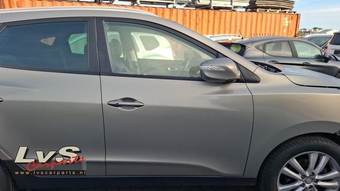 Hyundai IX35 Front door 4-door, right