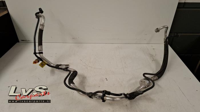 Peugeot 2008 Air conditioning line