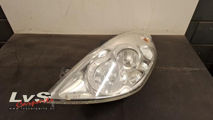 Renault Master Koplamp links