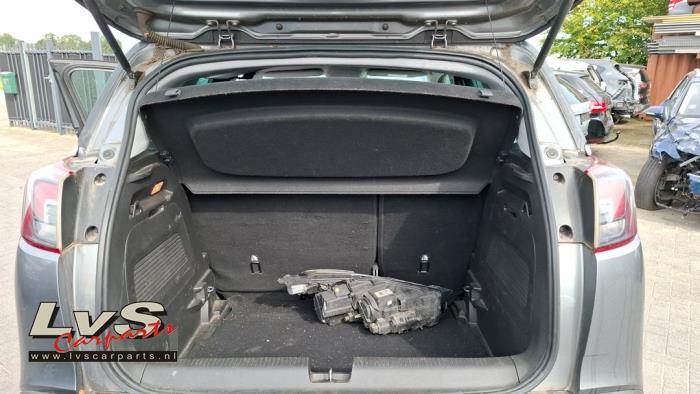 Opel Crossland X Parcel shelf
