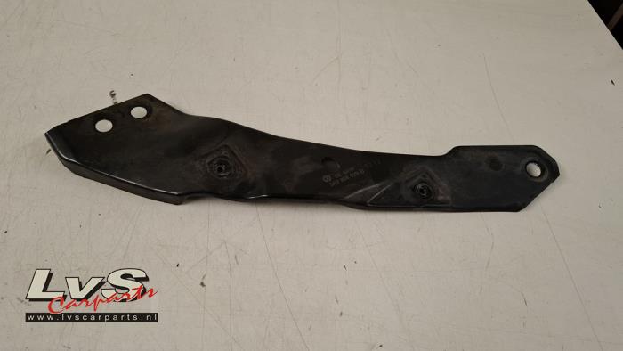 Volkswagen Golf Cadre phare gauche