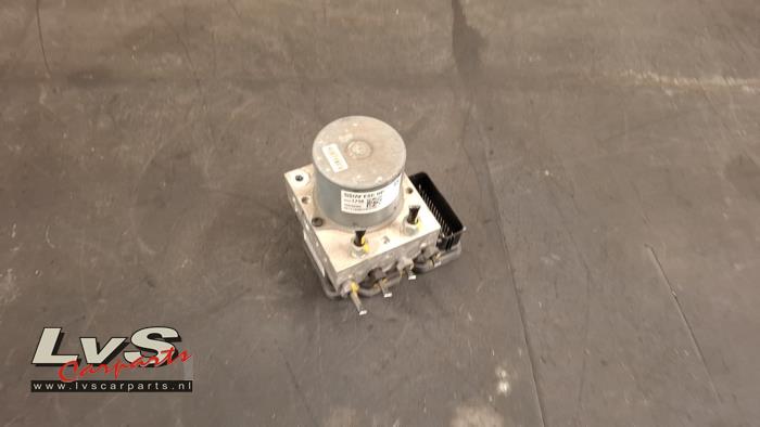 Opel Mokka ABS pump